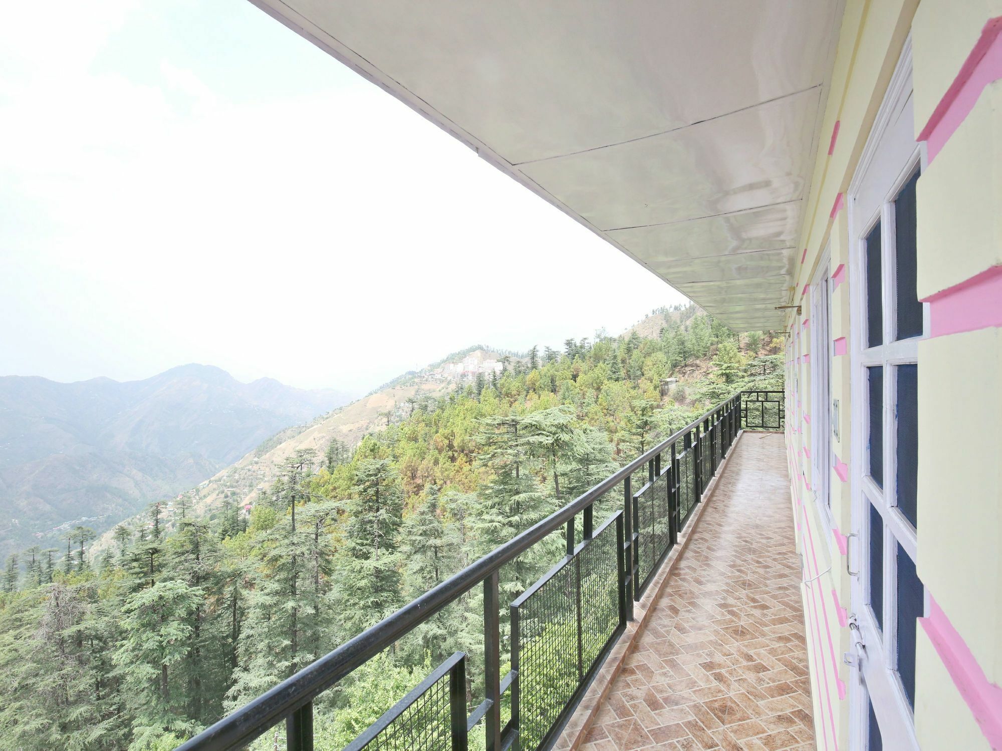 Oyo 13921 Home Valley View Near Kamyana Shimla Exterior foto